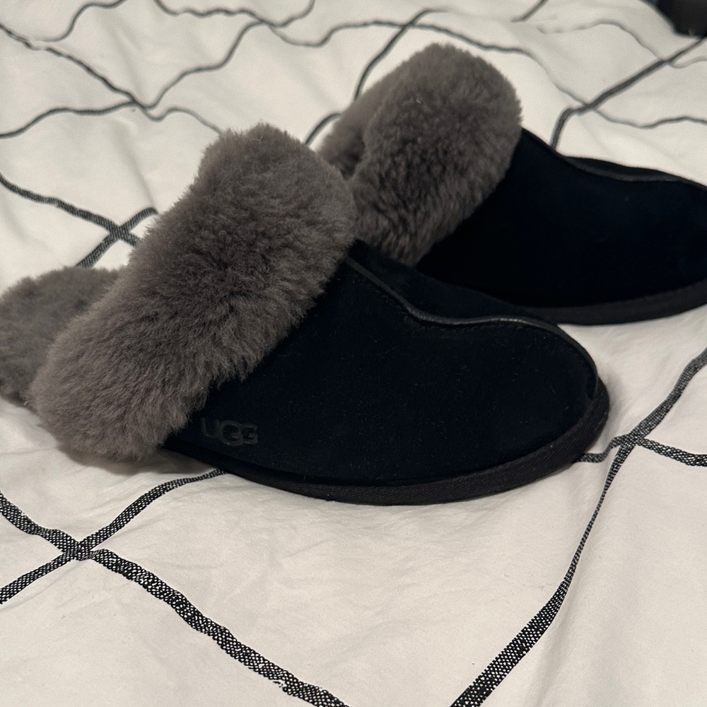 UGG Scuffette II